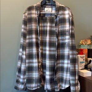 On The Road men’s flannel